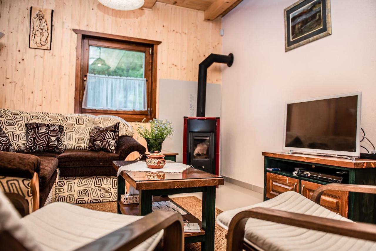 Central Chalet Varsag Esterno foto